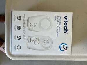 VTech DM1111 Enhanced Range Digital Audio Baby Monitor with 1500 ft Range